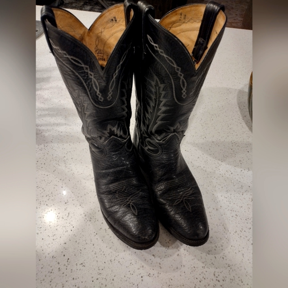 Men's size 11 1 /2 EE
